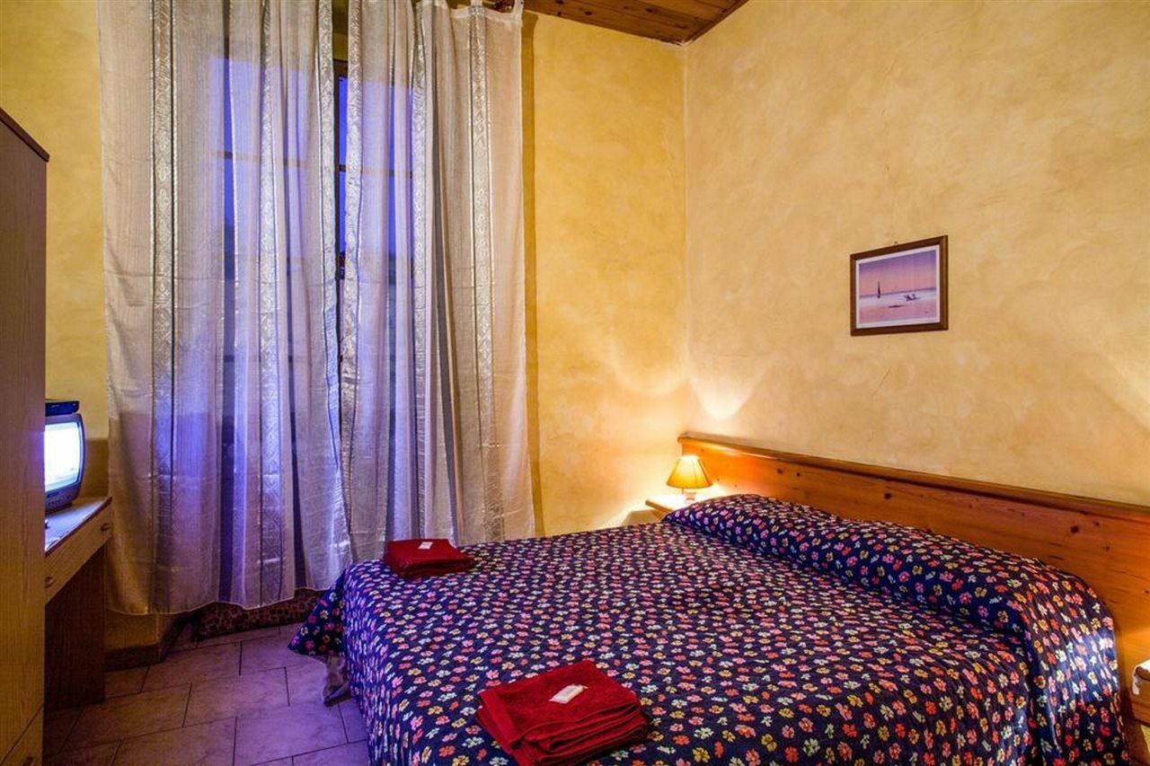 Albergo Aurora Cagliari Luaran gambar